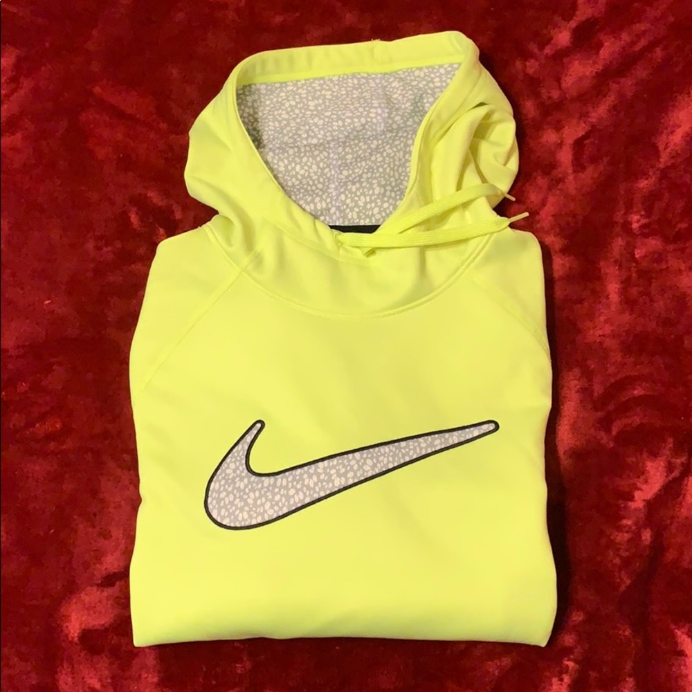 Nike Therma-Fit Hoodie